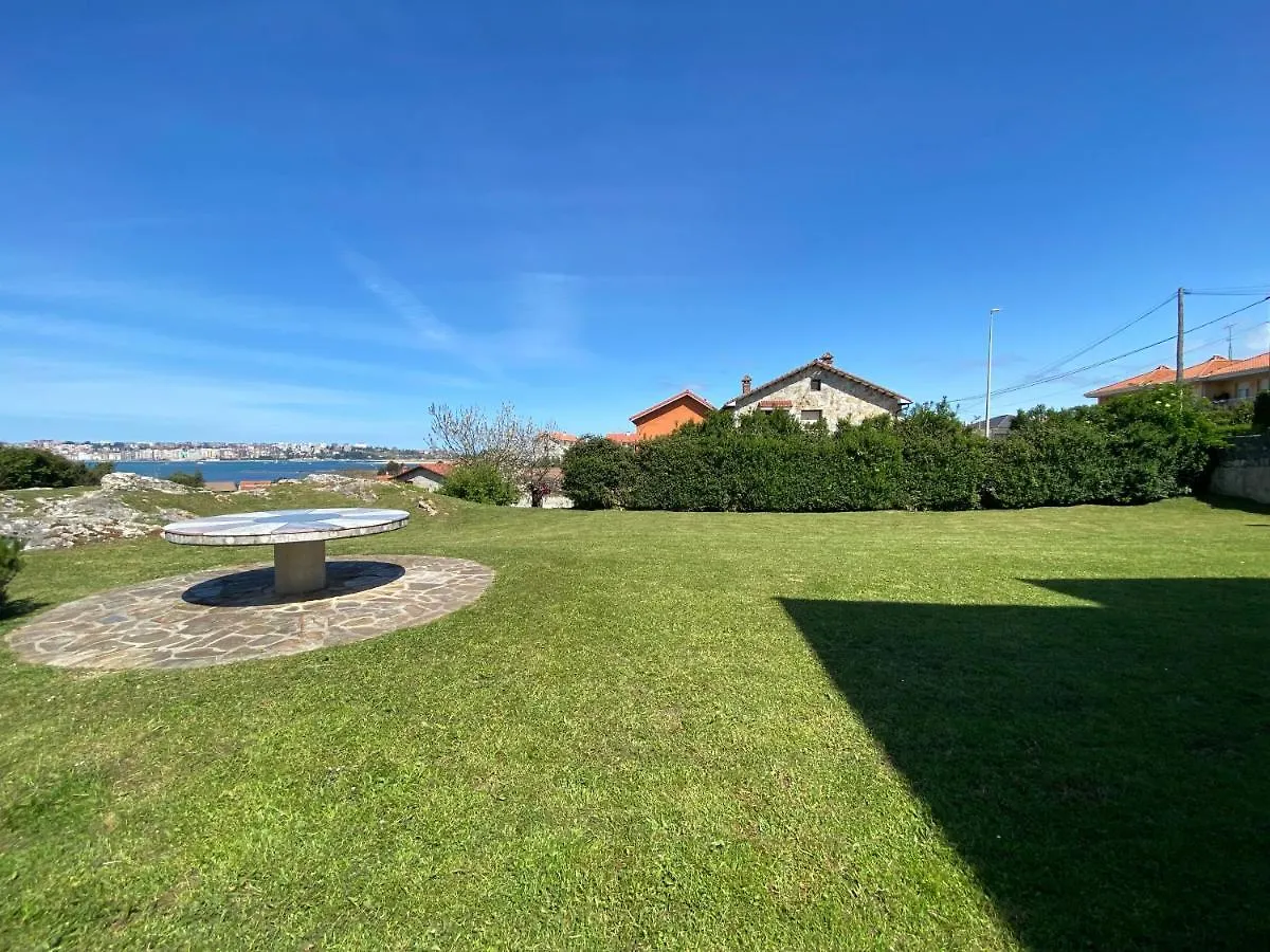 Casa Independiente En Cantabria Villa Pedrena 0*,