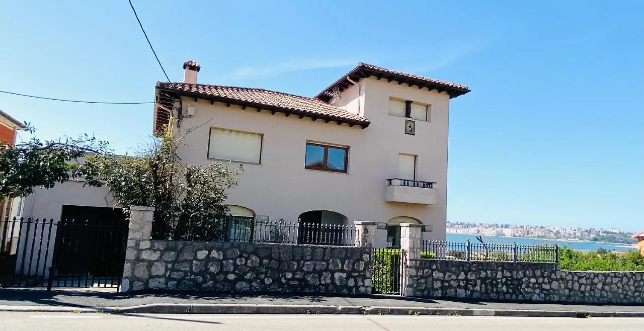 Casa Independiente En Cantabria Pedrena 0*,